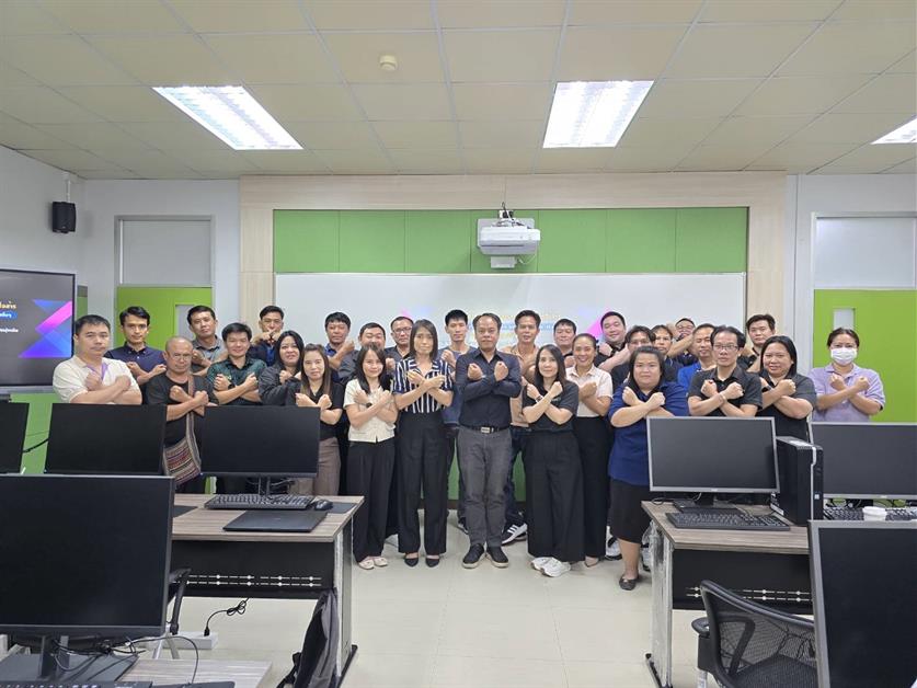 ศูนย์บริการเทคโนโลยีสารสนเทศและการสื่อสาร เชิญบุคลากรร่วมมอบนโยบายการขับเคลื่อนการประเมินคุณธรรมและความโปร่งใส (ITA)